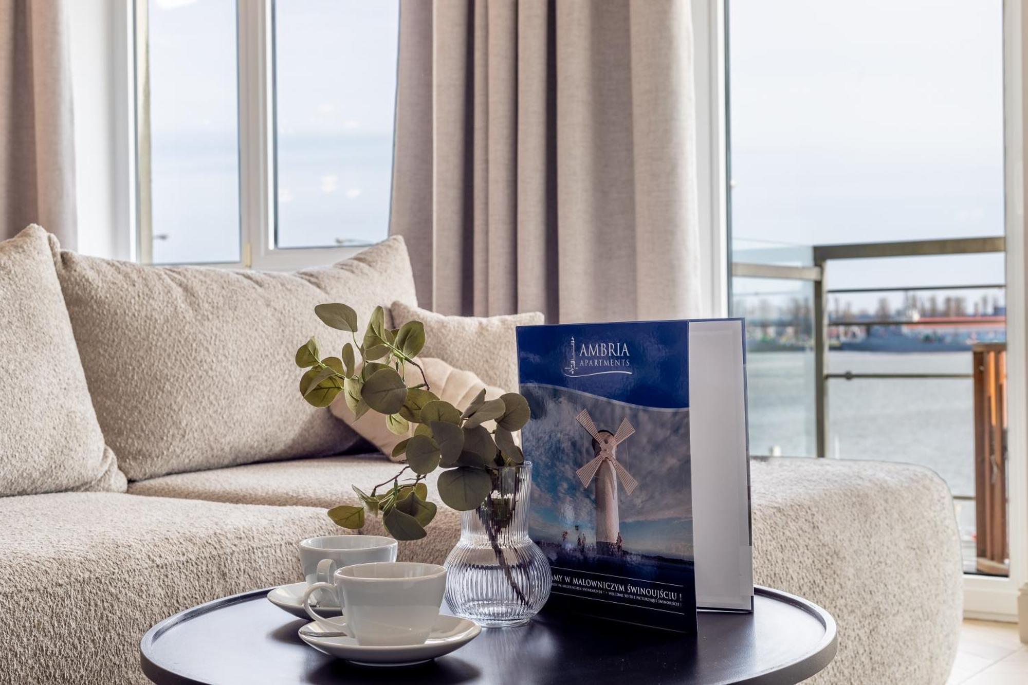 Ambria Apartments Centrum シフィノウイシチェ エクステリア 写真