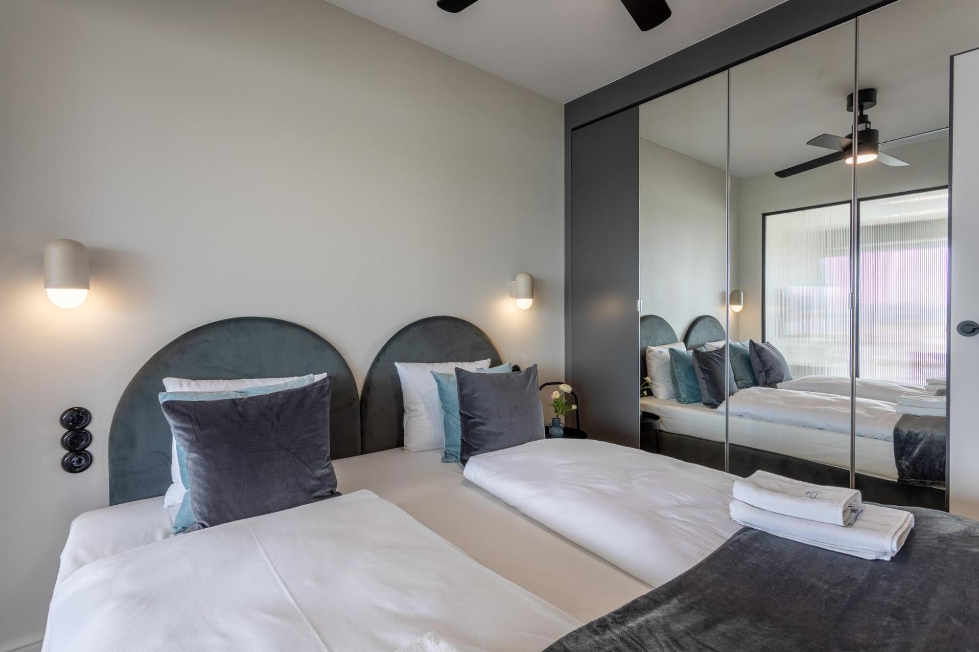Ambria Apartments Centrum シフィノウイシチェ エクステリア 写真
